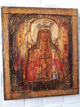 Laden Sie das Bild in den Galerie-Viewer, Saint Irene the Great Martyr of Thessalonica Orthodox Greek Byzantine Mount Athos - Vanas Collection